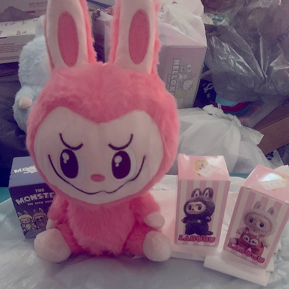 TODAY Only$65 MonsterPlush Toy Labubu Lafufu PINK NEW Sealed Cello Package